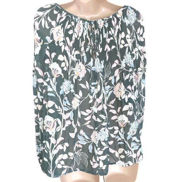 Size S  - Picture 4 of 5